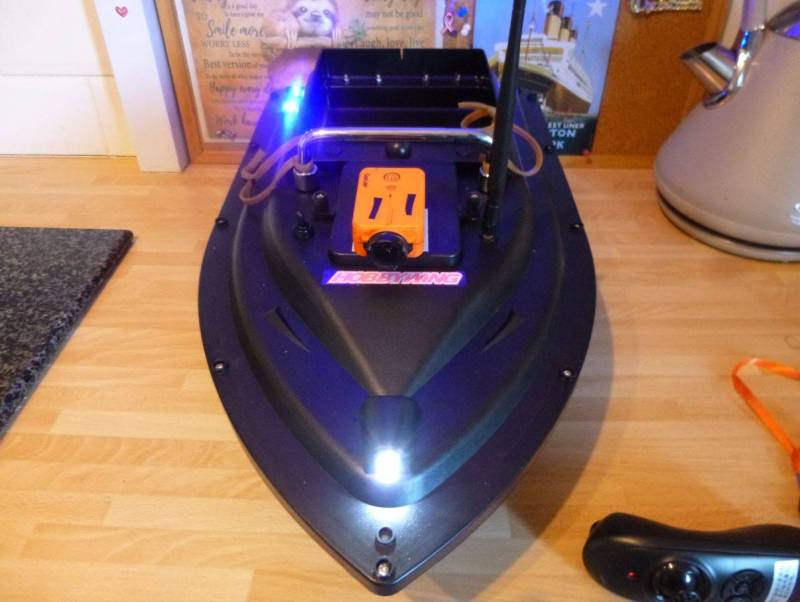 bait boat new.JPG